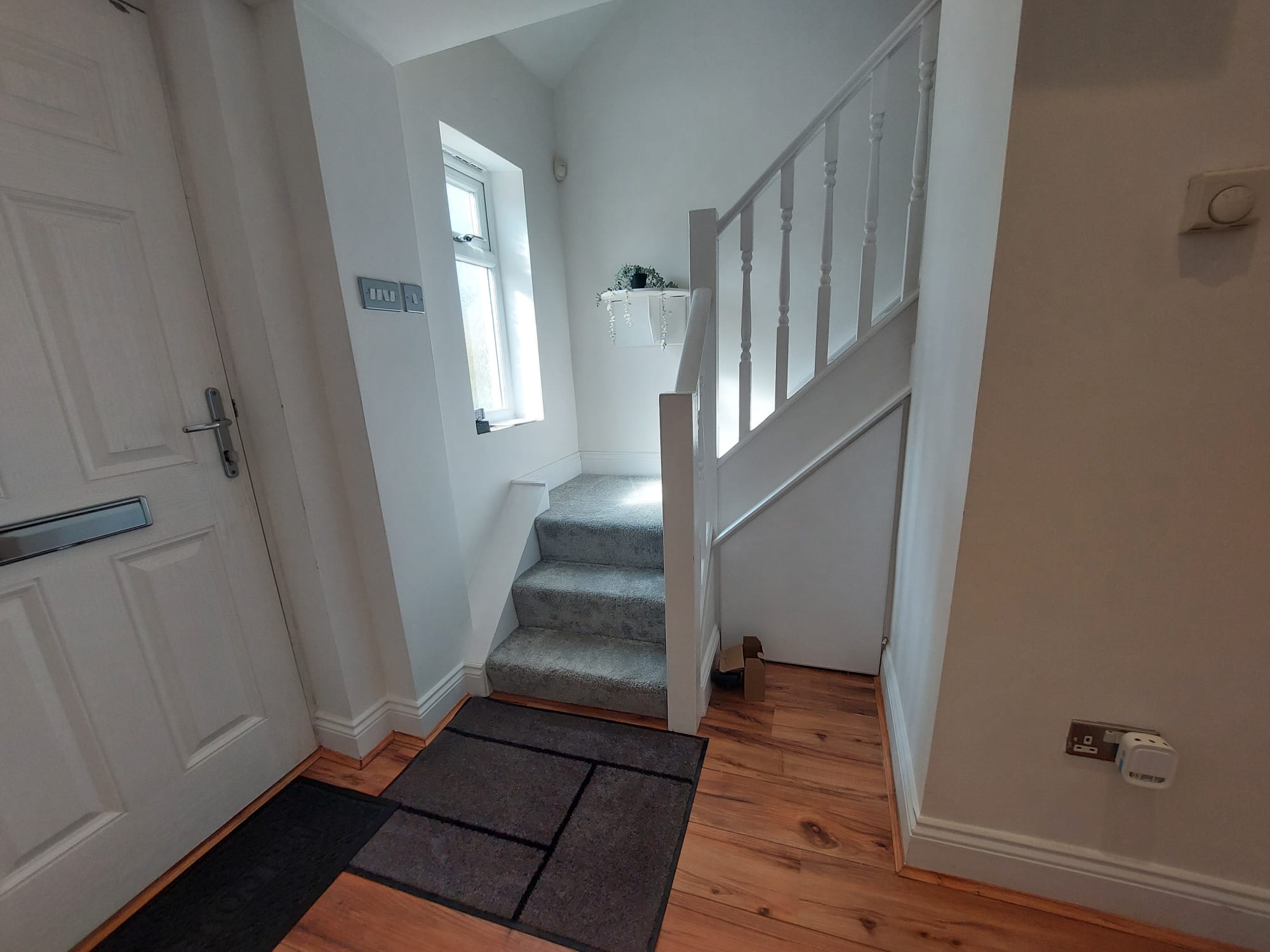 1. Entrance Hall 1